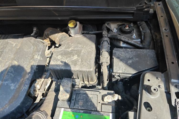 Used Geely Auto Emgrand X7 Sport 2020 1.8TD Manual Two-Wheel Drive Elite Version Engine Bay Left