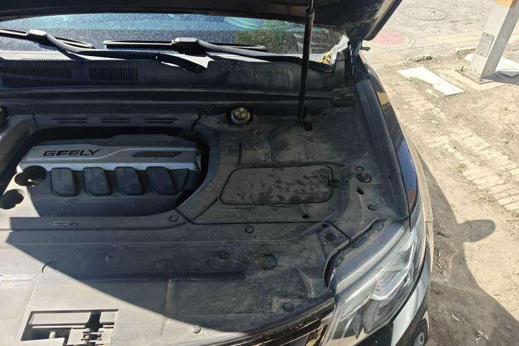 Used Geely Auto Emgrand X7 Sport 2020 1.8TD DCT Two-Wheel Drive Smart Connect 4G-Enabled Version Engine Bay Left
