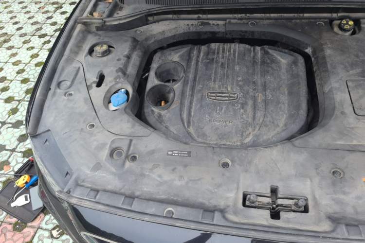 Used Geely Auto Emgrand X7 Sport 2020 1.8TD DCT Smart Connect PRO Engine Bay Right