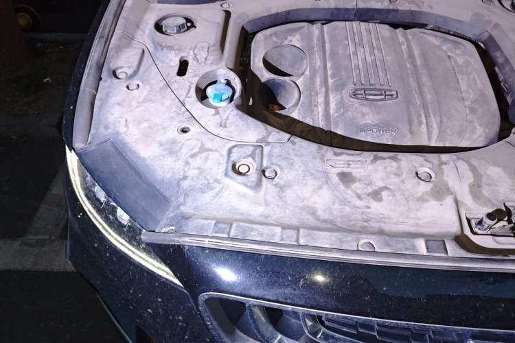Used Geely Auto Emgrand X7 Sport 2020 1.8TD DCT Smart PRO Engine Bay Right