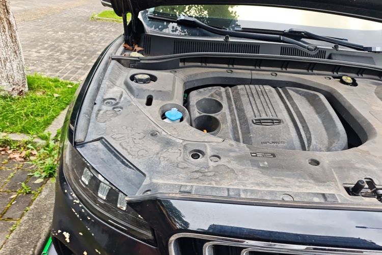 Used Geely Auto Emgrand X7 Sport 2020 1.8TD DCT Smart PRO Engine Bay Right