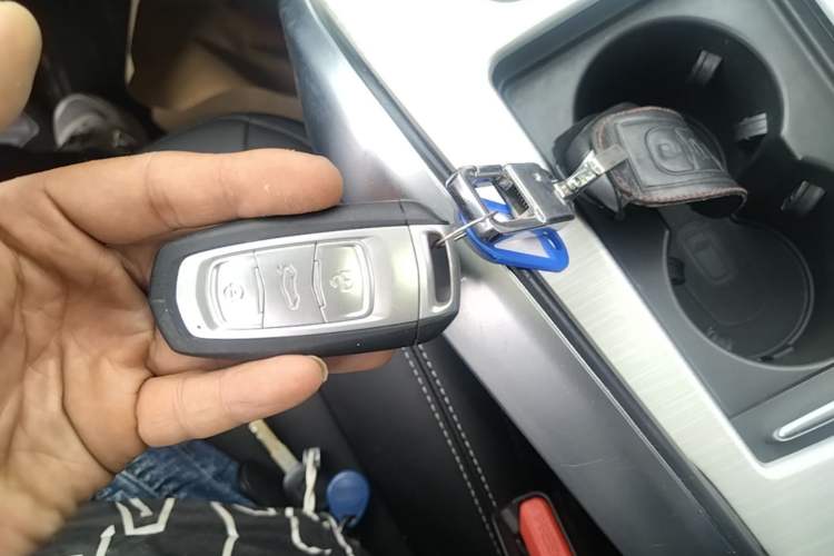 Used Geely Auto Emgrand X7 Sport 2020 1.8TD DCT Two-Wheel Drive Smart Connect 4G-Enabled Version Interior 1