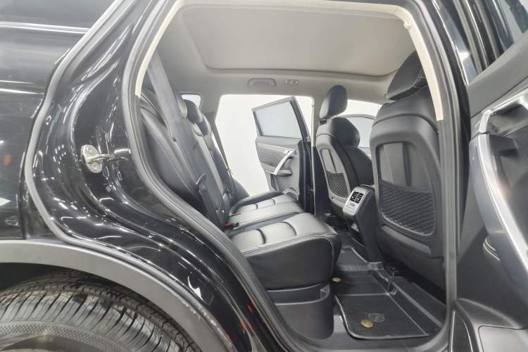 Used Geely Auto Emgrand X7 Sport 2020 1.8TD DCT Smart PRO Interior 2