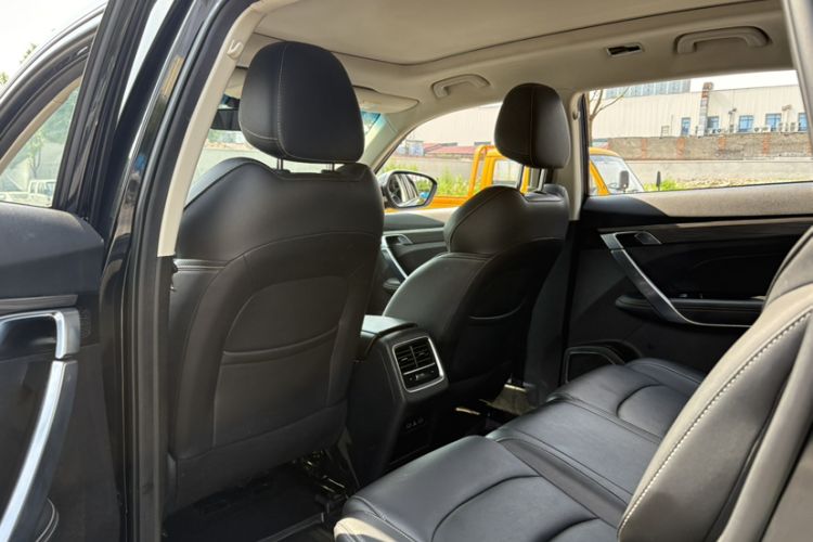 Used Geely Auto Emgrand X7 Sport 2020 1.8TD DCT Smart Connect PRO Interior 3
