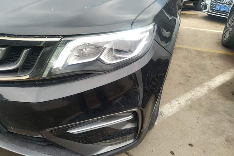 Used Geely Auto Emgrand X7 Sport 2020 1.8TD DCT Two-Wheel Drive Smart Connect 4G-Enabled Version Left Front Headlight