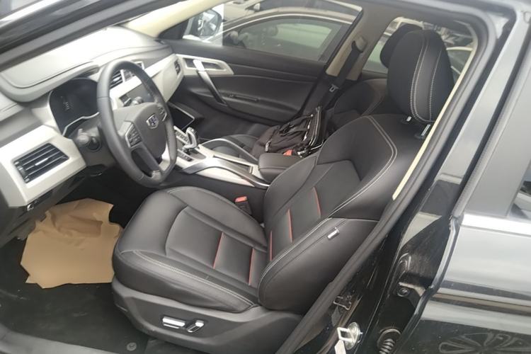 Used Geely Auto Emgrand X7 Sport 2020 1.8TD DCT Two-Wheel Drive Smart Connect 4G-Enabled Version Left Front Seat
