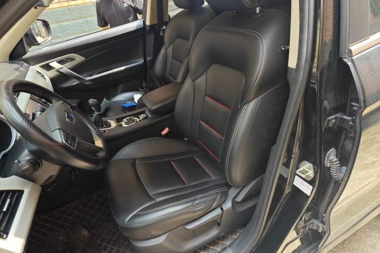 Used Geely Auto Emgrand X7 Sport 2020 1.8TD Manual Two-Wheel Drive Elite Version Left Front Seat