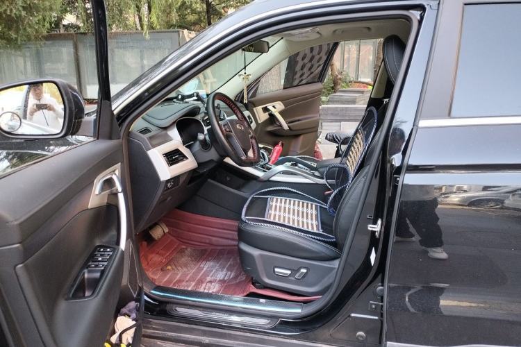 Used Geely Auto Emgrand X7 Sport 2020 1.8TD DCT Two-Wheel Drive Smart Connect 4G-Enabled Version Left Front Seat