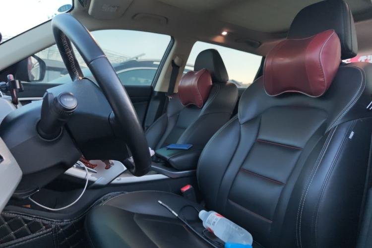 Used Geely Auto Emgrand X7 Sport 2020 1.8TD DCT Two-Wheel Drive Smart Connect 4G-Enabled Version Left Front Seat