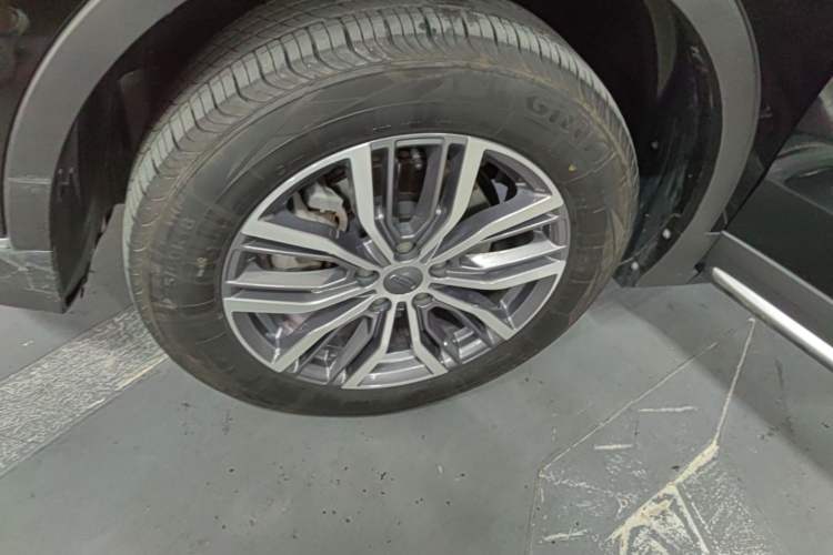 Used Geely Auto Emgrand X7 Sport 2020 1.8TD DCT Smart PRO Left Front Wheel Hub