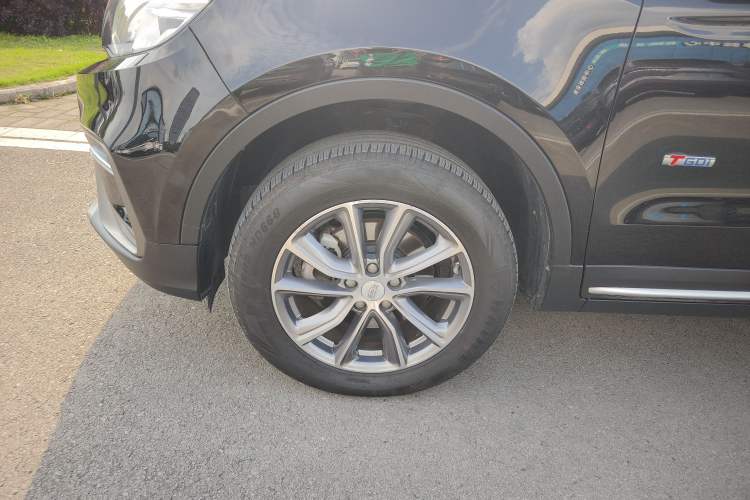 Used Geely Auto Emgrand X7 Sport 2020 1.8TD DCT Two-Wheel Drive Smart Connect 4G-Enabled Version Left Front Wheel Hub