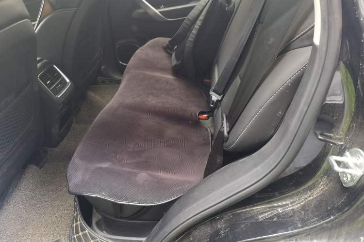 Used Geely Auto Emgrand X7 Sport 2020 1.8TD DCT ZhiZun PRO Left Rear Seat