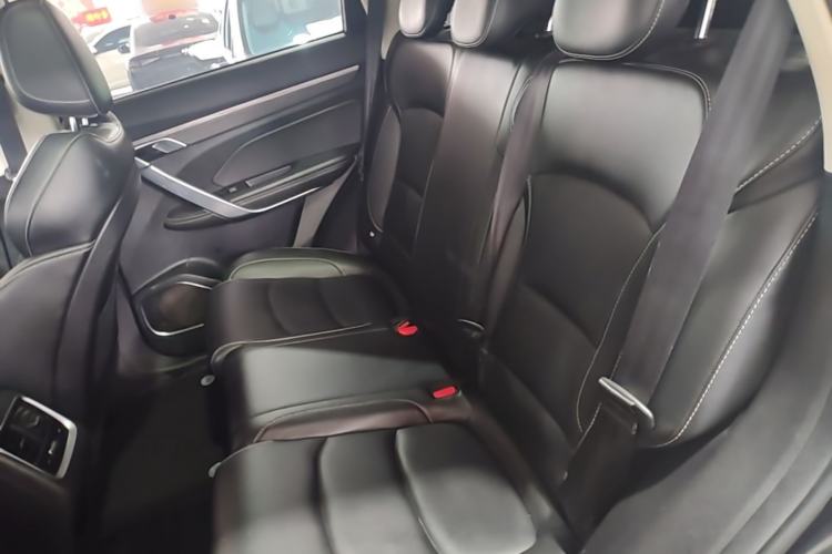 Used Geely Auto Emgrand X7 Sport 2020 1.5TD Automatic Smart Connect PRO Left Rear Seat