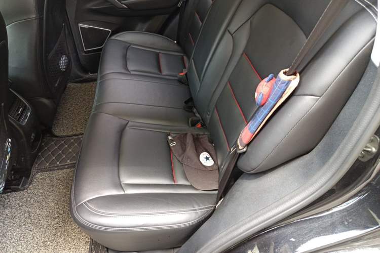 Used Geely Auto Emgrand X7 Sport 2020 1.8TD DCT Two-Wheel Drive Smart Connect 4G-Enabled Version Left Rear Seat