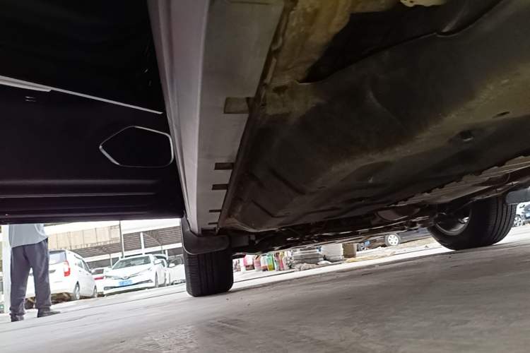 Used Geely Auto Emgrand X7 Sport 2020 1.8TD DCT Smart PRO Left Side Sill