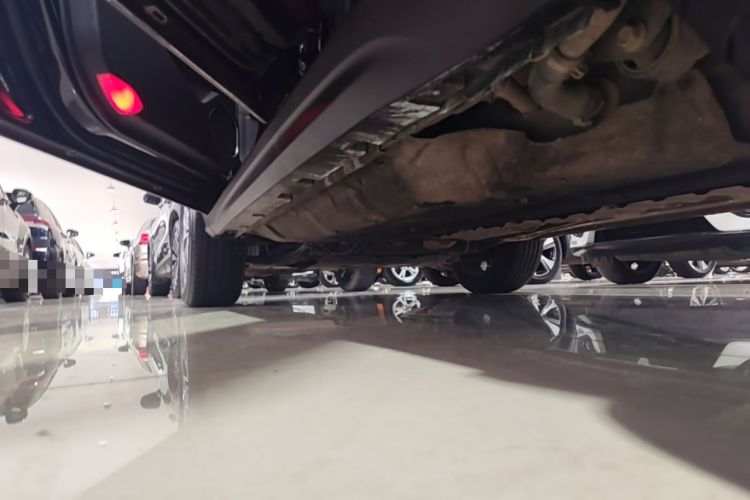 Used Geely Auto Emgrand X7 Sport 2020 1.5TD Automatic Smart Connect PRO Left Side Sill