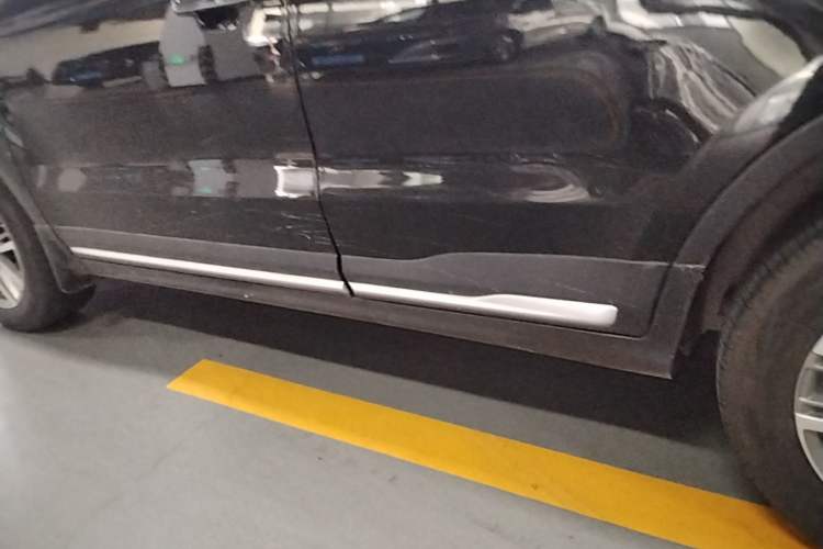 Used Geely Auto Emgrand X7 Sport 2020 1.8TD DCT Smart PRO Left Side Sill