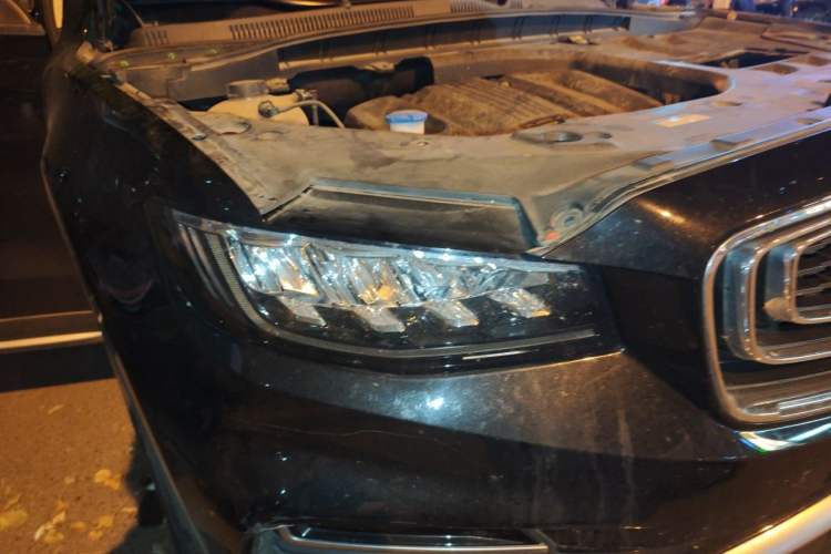 Used Geely Auto Emgrand X7 Sport 2020 1.8TD DCT ZhiZun PRO Right Front Headlight