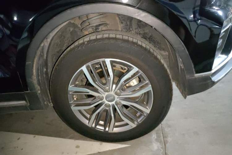 Used Geely Auto Emgrand X7 Sport 2020 1.8TD DCT ZhiZun PRO Right Front Wheel Hub