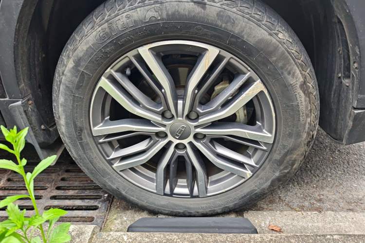 Used Geely Auto Emgrand X7 Sport 2020 1.8TD DCT Smart PRO Right Front Wheel Hub