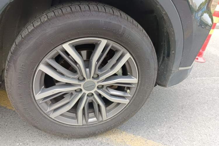 Used Geely Auto Emgrand X7 Sport 2020 1.8TD DCT Smart Connect PRO Right Front Wheel Hub