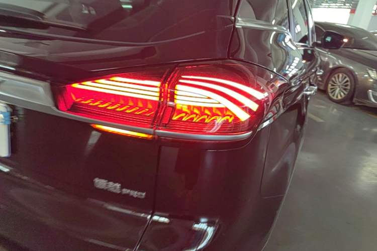 Used Geely Auto Emgrand X7 Sport 2020 1.8TD DCT Smart PRO Right Rear Taillight