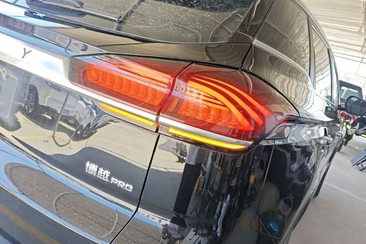 Used Geely Auto Emgrand X7 Sport 2020 1.8TD DCT Smart PRO Right Rear Taillight