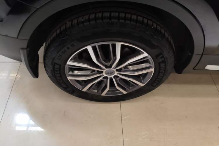 Used Geely Auto Emgrand X7 Sport 2020 1.8TD DCT ZhiZun PRO Right Rear Wheel Hub