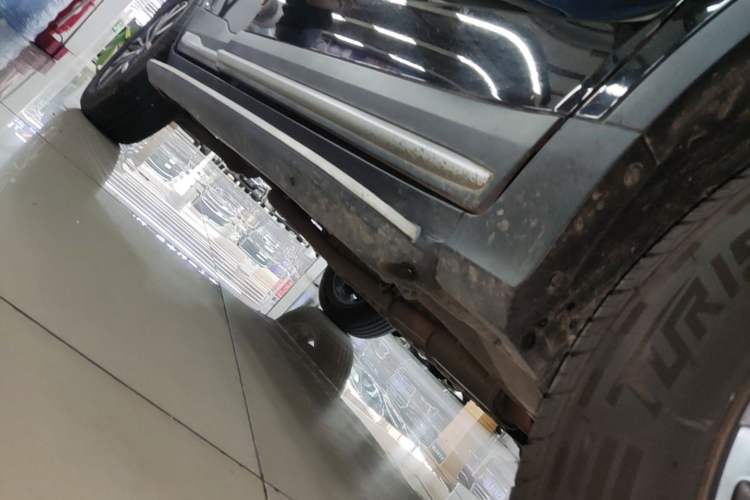 Used Geely Auto Emgrand X7 Sport 2020 1.8TD DCT Smart Connect PRO Right Side Sill