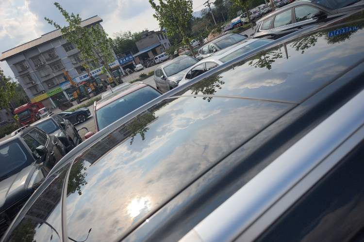 Used Geely Auto Emgrand X7 Sport 2020 1.8TD DCT Two-Wheel Drive Smart Connect 4G-Enabled Version Roof