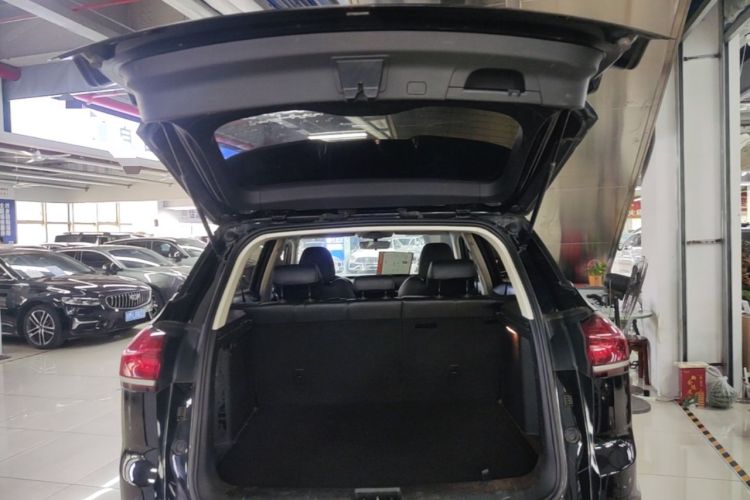 Used Geely Auto Emgrand X7 Sport 2020 1.8TD DCT Smart Connect PRO Trunk