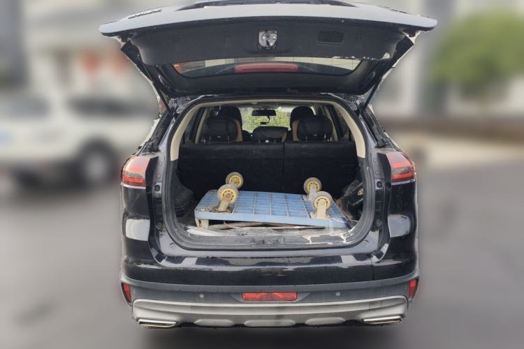 Used Geely Auto Emgrand X7 Sport 2020 1.8TD DCT Two-Wheel Drive Smart Connect 4G-Enabled Version Trunk
