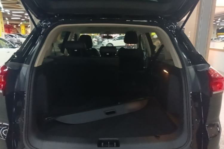 Used Geely Auto Emgrand X7 Sport 2020 1.8TD DCT Smart Connect PRO Trunk
