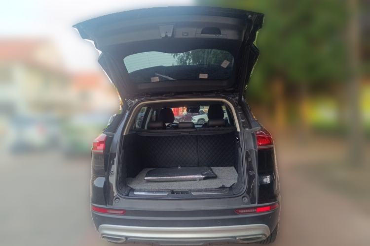 Used Geely Auto Emgrand X7 Sport 2020 1.8TD DCT ZhiZun PRO Trunk