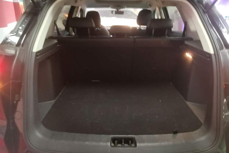 Used Geely Auto Emgrand X7 Sport 2020 1.8TD DCT Smart Connect PRO Trunk