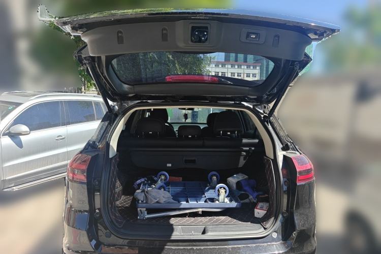 Used Geely Auto Emgrand X7 Sport 2020 1.8TD DCT Two-Wheel Drive Smart Connect 4G-Enabled Version Trunk