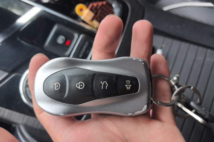 Used Geely Auto Emgrand X7 Sport 2020 1.8TD DCT Smart PRO Vehicle Key