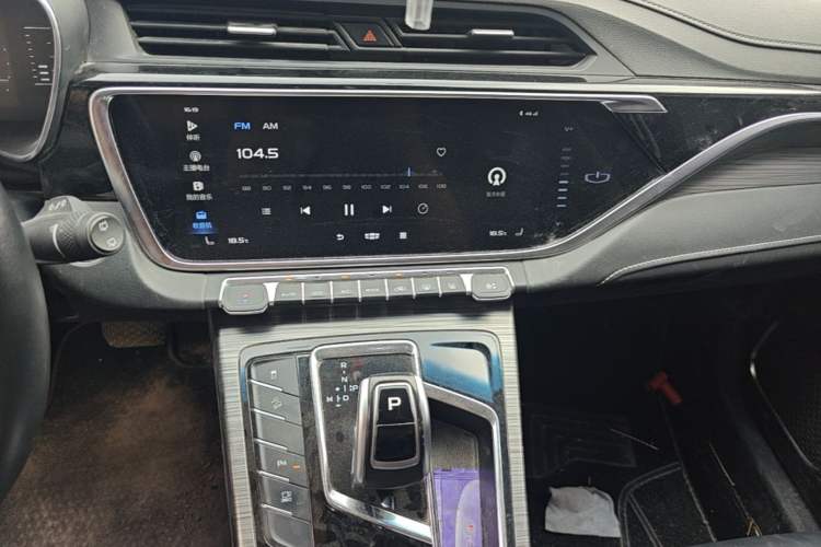 Used Geely Auto Emgrand X7 Sport 2020 1.8TD DCT Smart PRO Audio And AC Panel