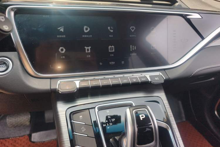Used Geely Auto Emgrand X7 Sport 2020 1.5TD Automatic Smart Connect PRO Audio And AC Panel
