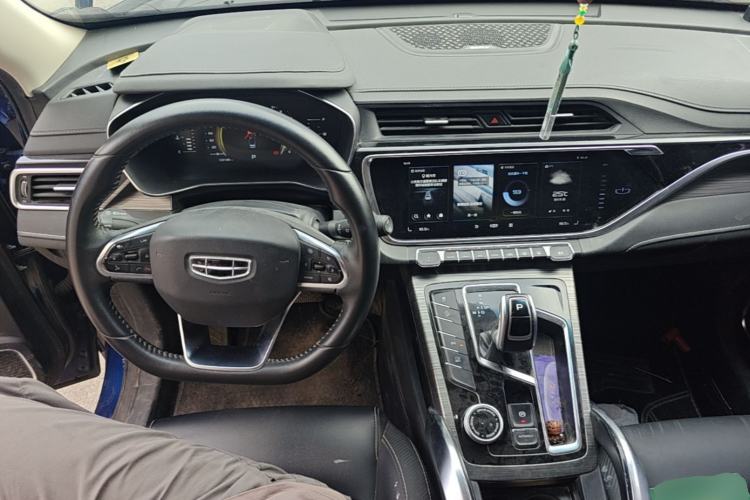 Used Geely Auto Emgrand X7 Sport 2020 1.8TD DCT Smart PRO Center Console