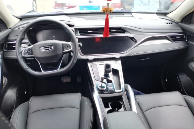 Used Geely Auto Emgrand X7 Sport 2020 1.5TD Automatic Smart Connect PRO Center Console