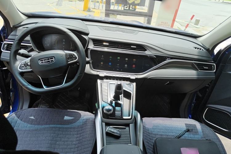Used Geely Auto Emgrand X7 Sport 2020 1.8TD DCT Smart Connect PRO Center Console