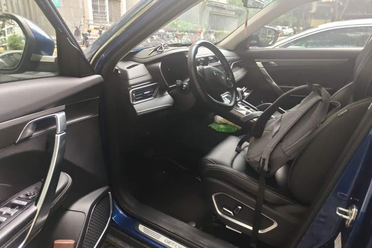 Used Geely Auto Emgrand X7 Sport 2020 1.5TD Automatic Smart Connect PRO Driver Seat