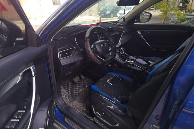 Used Geely Auto Emgrand X7 Sport 2020 1.5TD Automatic Smart Connect PRO Driver Seat