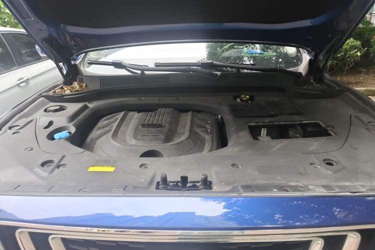 Used Geely Auto Emgrand X7 Sport 2020 1.5TD Automatic Smart Connect PRO Engine Bay