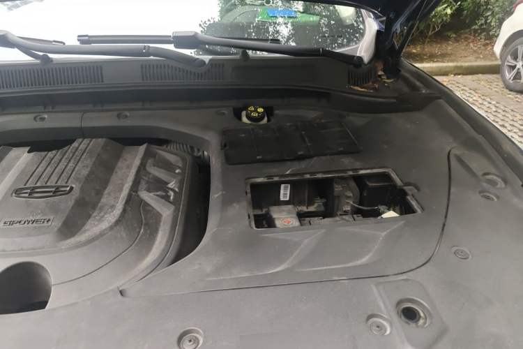 Used Geely Auto Emgrand X7 Sport 2020 1.5TD Automatic Smart Connect PRO Engine Bay Left