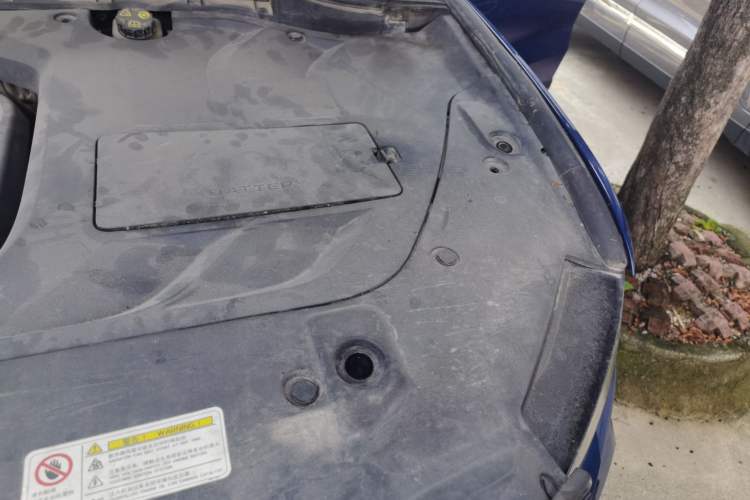 Used Geely Auto Emgrand X7 Sport 2020 1.5TD Automatic Smart Connect PRO Engine Bay Left
