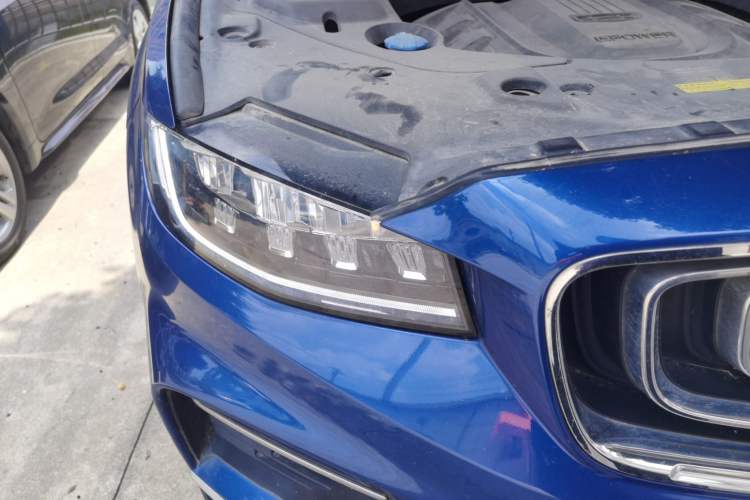 Used Geely Auto Emgrand X7 Sport 2020 1.5TD Automatic Smart Connect PRO Exterior 6