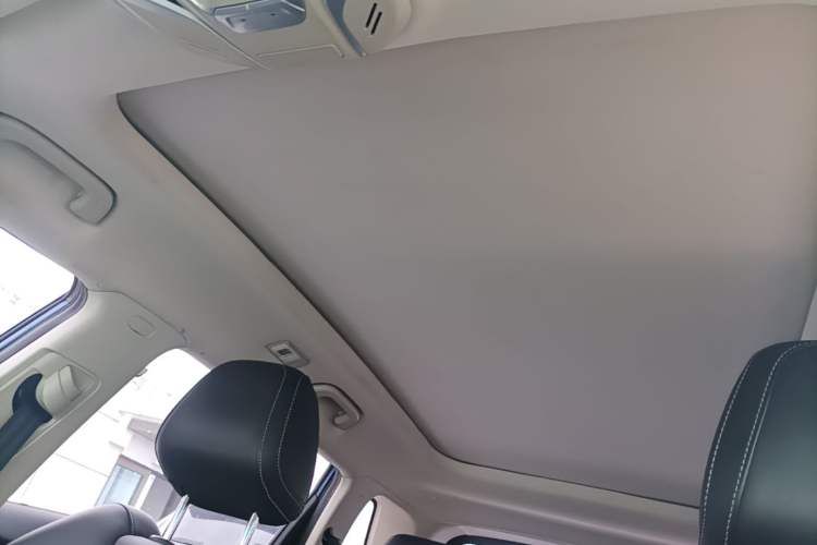 Used Geely Auto Emgrand X7 Sport 2020 1.5TD Automatic Smart Connect PRO Headliner