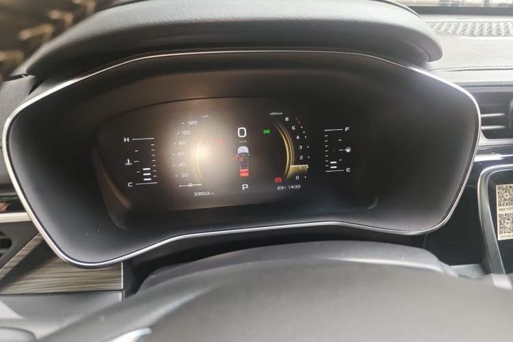 Used Geely Auto Emgrand X7 Sport 2020 1.5TD Automatic Smart Connect PRO Instrument Cluster